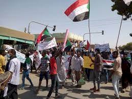 مسيرة كبري بدنقلا لنصرة وتأييد القوات المسلحة السودانية