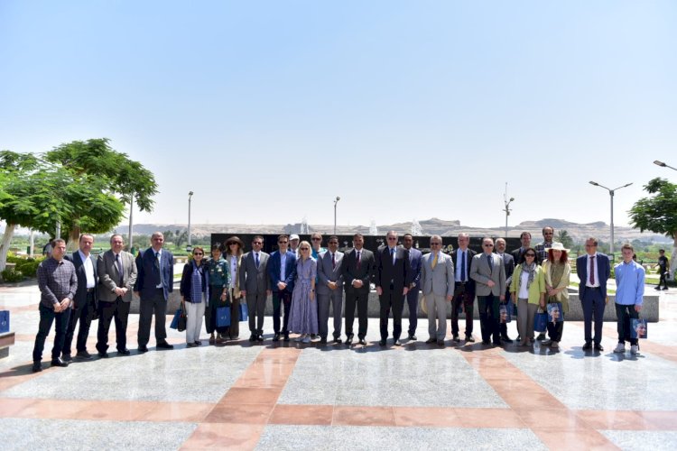 الاتحاد الأوروبي يشيد بالمشروعات العامة التي ينفذها جهاز تنمية المشروعات في المنيا