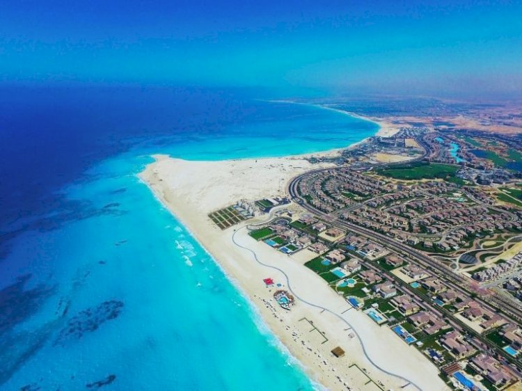 ارتفاع بدرجات الحرارة بعد عشر ساعات بجميع الأنحاء والعظمى بالقاهرة 36 درجة