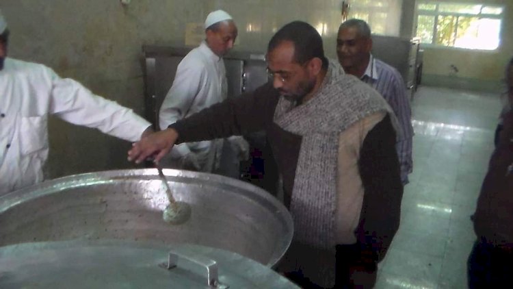 الشعور بالجوع والإنسانية