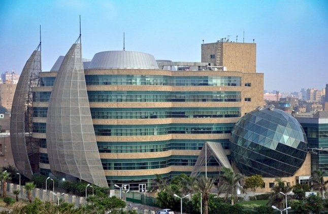 مستشفي 57357 تستقبل وفد من صيدلة تكساس للتدريب علي الصيدلة الاكلينيكية