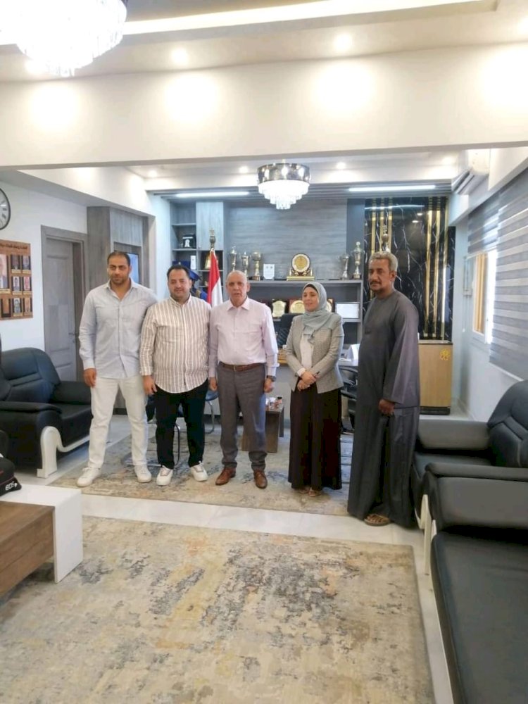 بروتوكول تعاون لتنفيذ ٢٠٠٠متر شبكات بمركزى فرشوط ودشنا