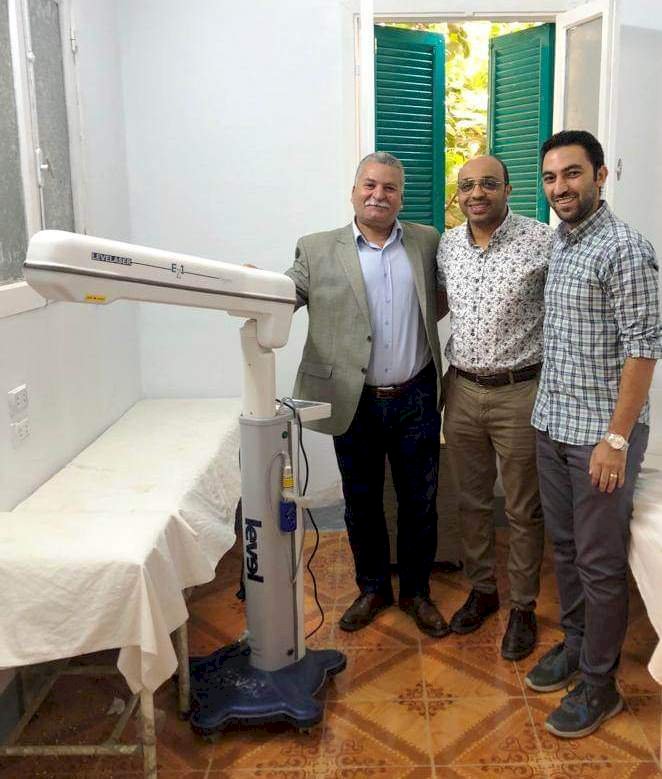 لأول مرة.. وصول جهاز ليزر علاجي بقسم العلاج الطبيعى بعيادة المتوطنة بسوهاج