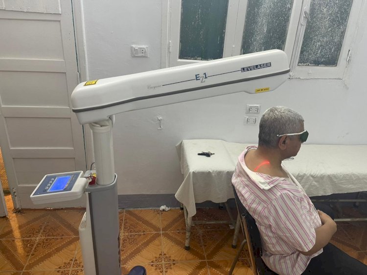 لأول مرة.. وصول جهاز ليزر علاجي بقسم العلاج الطبيعى بعيادة المتوطنة بسوهاج