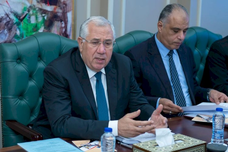 تطوير نظم الري ومراكز تجميع الألبان