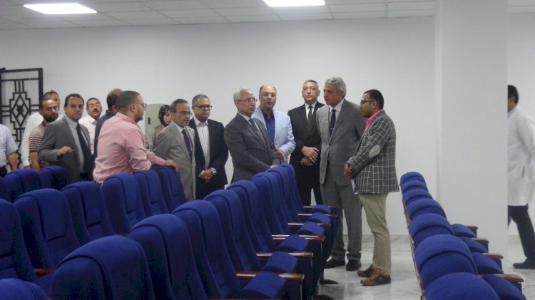رئيس جامعة المنيا يتفقد مستشفى القلب والصدر الجامعي بالمنيا الجديدة