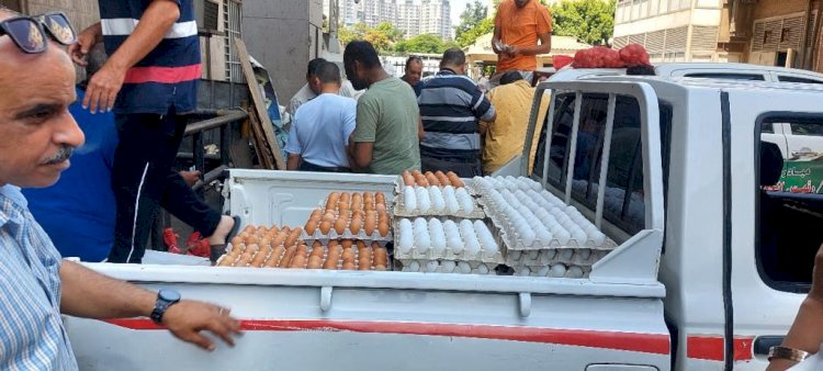 الزراعة تضخ المنتجات والسلع الغذائية بمنافذها باسعار مخفضة