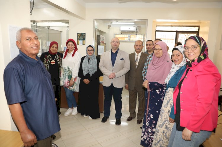 محافظ بنى سويف يُهنئ العاملين بإدارات ومكاتب الديوان العام بمناسبة عيد الأضحى المبارك