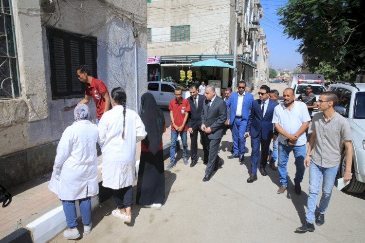 بالصور جولة علي ارض الواقع لتفقد تطوير وتجميل سوق ناصر القديم بسوهاج