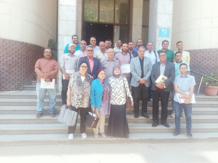 برنامج تدريبى بعنوان "طرق تصنيع زيتون المائدة وتحديات التصدير"