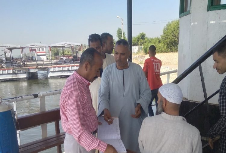 حملات تفتيشية على المعديات بالشيخ حسن بمركز مطاى