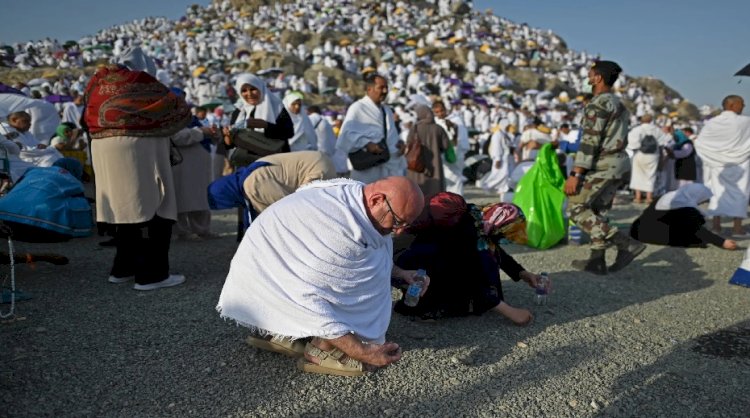 يوم عرفه أقدس أيام السنه