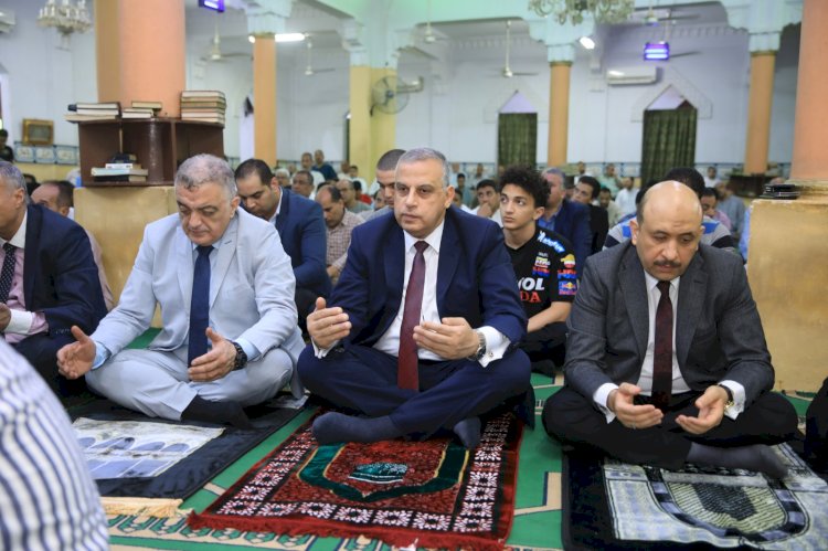 اللواءان الفقي محافظ سوهاج وشرباش مدير الامن يؤديان صلاة عيد الأضحى المبارك بمسجد "الشرطة"