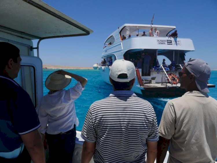 فى أول أيام عيد الأضحى المبارك:وزيرة البيئة تقود فريق محميات البحر الأحمر