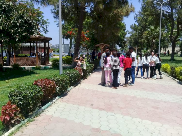 حدائق القناطر الخيرية من مقاصد النزهة المتميزة