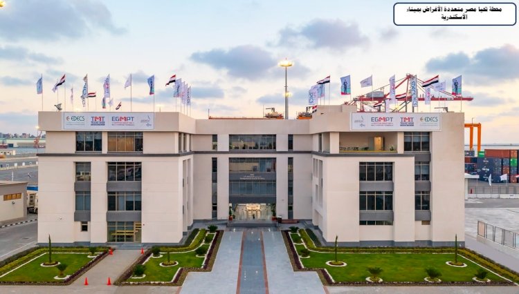 بالصور إنجازات وزارة النقل خلال 9 سنوات ( 2014 – 2023 )