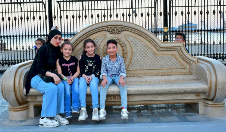 بالصور:ساحة مصر و الممشى السياحي يستقبلان بالمواطنين من أبناء بورسعيد وزوارها.