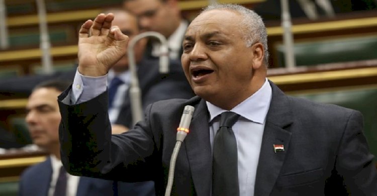 مصطفى بكري يطالب بمحاكمة المجرم الذي أحرق نسخة من القرآن الكريم واتخاذ موقف من حكومة السويد