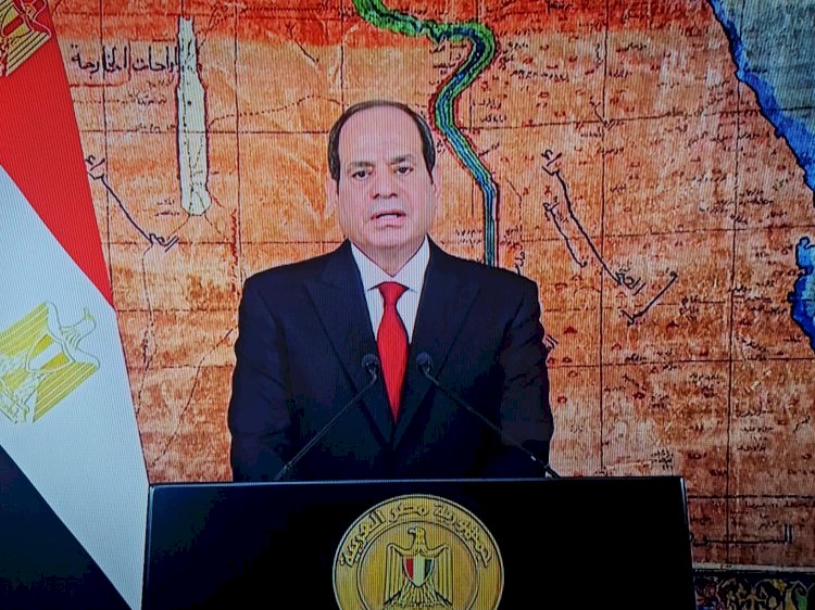 الرئيس يجدد العهد بالاخلاص والعمل لمصر وحدها والمصلحة الوطنية