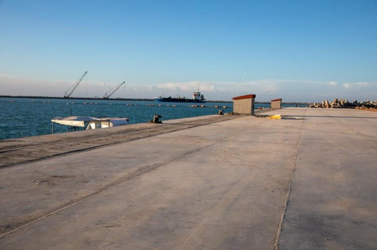 من محور للتنمية.. لمركز إقليمي لوجيستي صناعي على ضفتي القناة