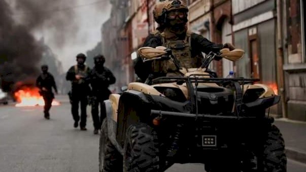 بالصور باريس تشتعل