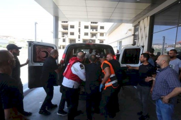 تدمير شبكات المياه والكهرباء علي يد الاحتلال الاسرائيلي والمخيم بلا خدمات