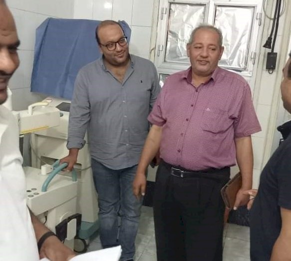 الدكتور أشرف الأحمر يقوم جولة تفقدية لمستشفيات نجع حمادى