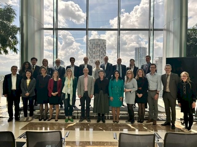 البنك التجاري الدولي-مصر CIB ممثلا لمنطقة الشرق الأوسط وشمال إفريقيا