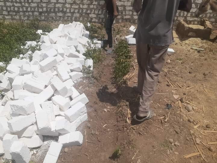 إيقاف أعمال بناء  بقرية الأشراف  بقنا