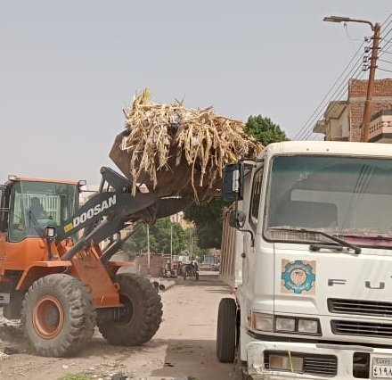 محافظ المنيا يوجه بمواصلة حملات النظافة ورفع الاشغالات بكل المراكز