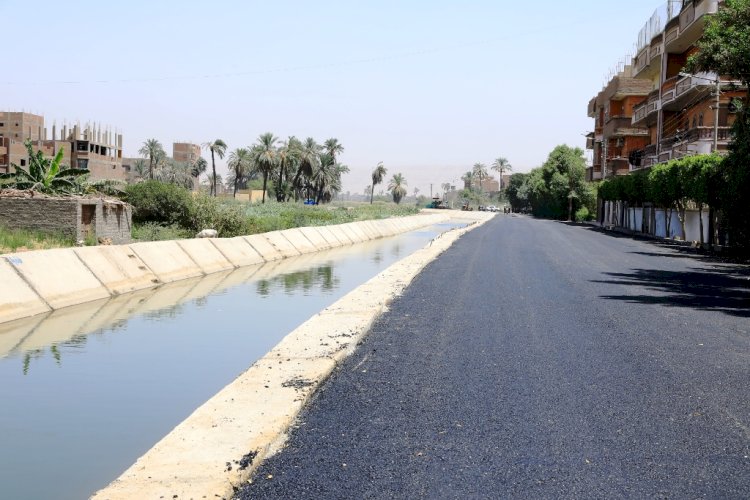 انجاز 431 مشروعا للطرق والكباري في سوهاج