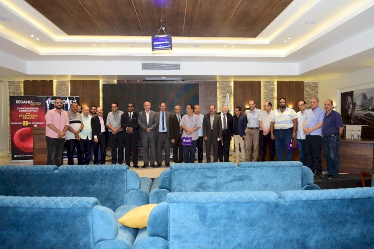 رئيس جامعة سوهاج يشهد فعاليات ورشة عمل بقسم النساء والتوليد