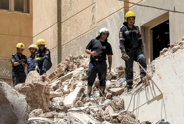 النيابة الإدارية تأمر بالتحقيق العاجل في انهيار عقار باكوس بالاسكندرية