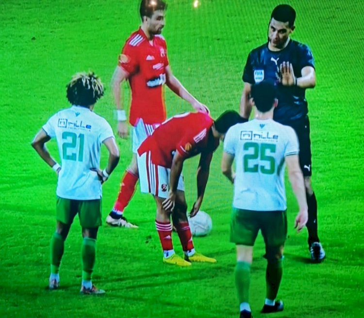 التعادل السلبى يحسم نتيجة الشوط الأول بين الأهلي والمصري