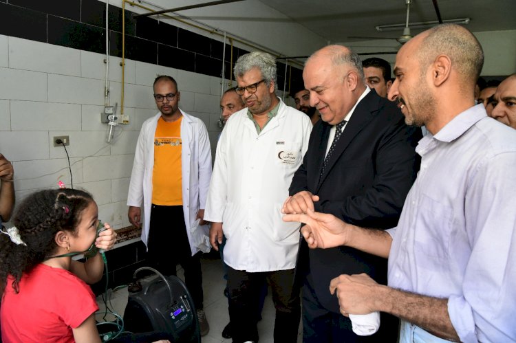 محافظ قنا يتابع كارثة تسرب الكلور بمدينة العمال