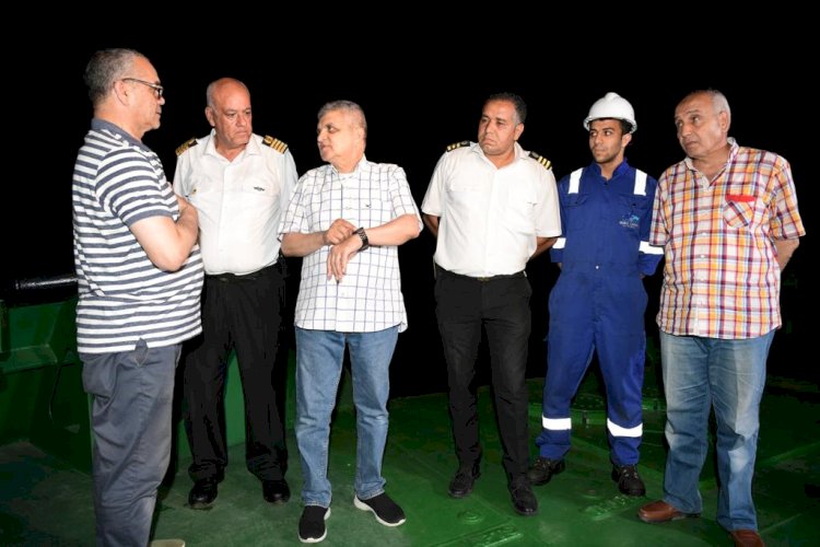 انتظام حركة الملاحة بقناة السويس في كل الاتجاهات خلال ساعتين