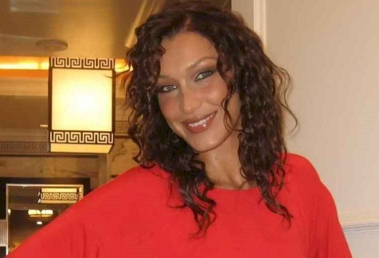 بيلا حديد تكتب رسالة تفاؤل وطاقة ايجابية لمرضي لايم بعد تعافيها منه