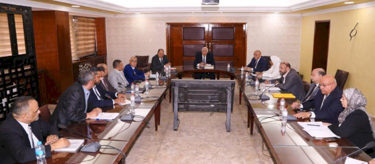 وزير الزراعة:يتابع الخدمات البيطرية والتأمين علي الماشية