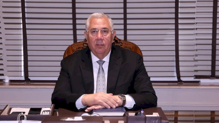 وزير الزراعة: الإفراج عن 378 ألف طن اعلاف"الذرة والصويا" بحوالي 183 مليون دولار  خلال اسبوعين