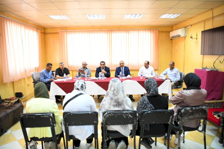 حازم عمر يترأس لجنة اختبار المتقدمين لشغل وظيفة مهندس بمحليات قنا