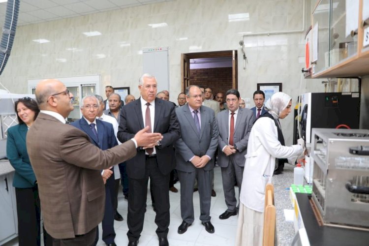 وزير الزراعة افتتح معهد خصوبة الارض