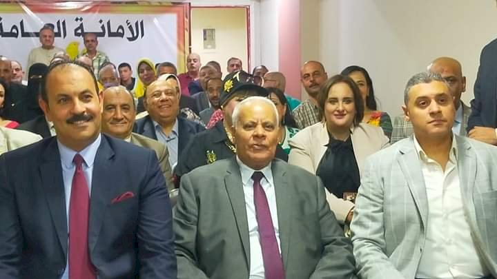 "مصر القومي" يحتفل بإعادة انتخاب المستشار روفائيل بولس تواضروس رئيسًا للحزب