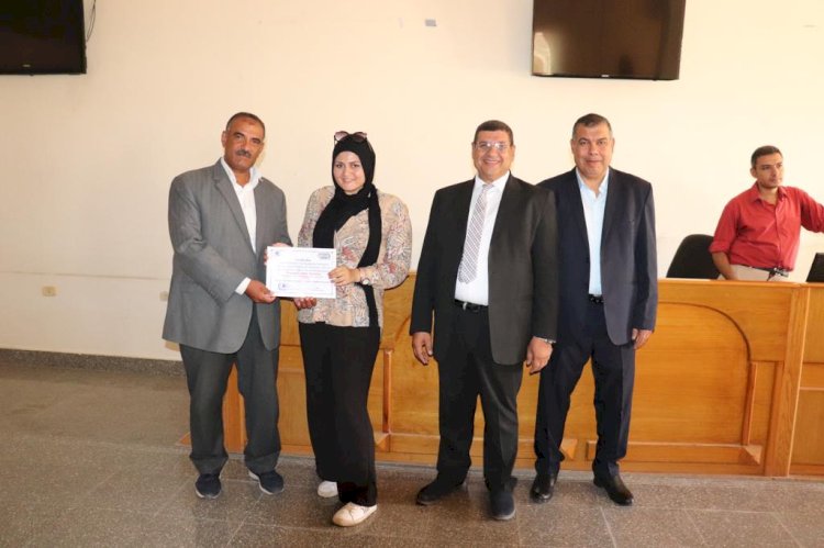 معمل الثروة السمكية يختتم دورة اساسيات التغذية في المزارع