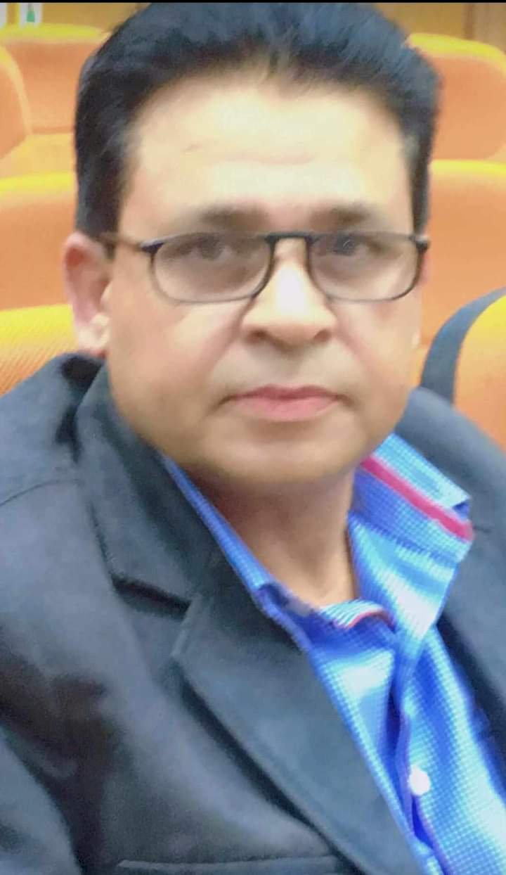 يطول الحنين - شعر