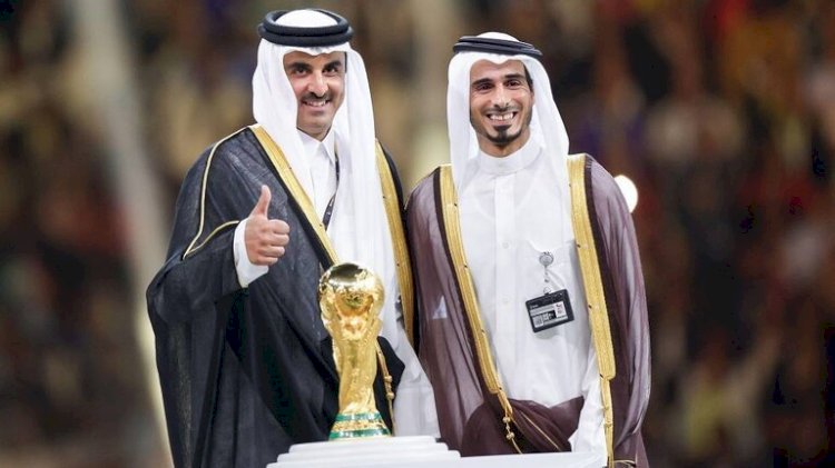 ابن حمد بن جاسم يعرض شراء مانشستر يونايتد