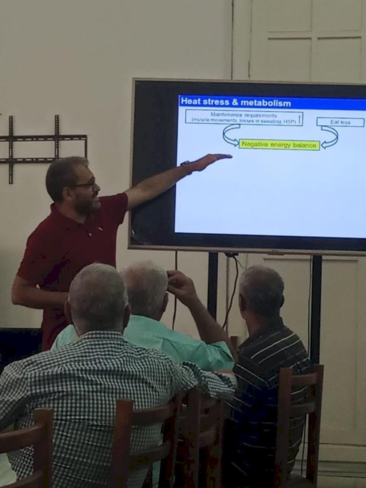 ندوة عن تأثيرات التغيرات المناخية علي الانتاج الحيواني