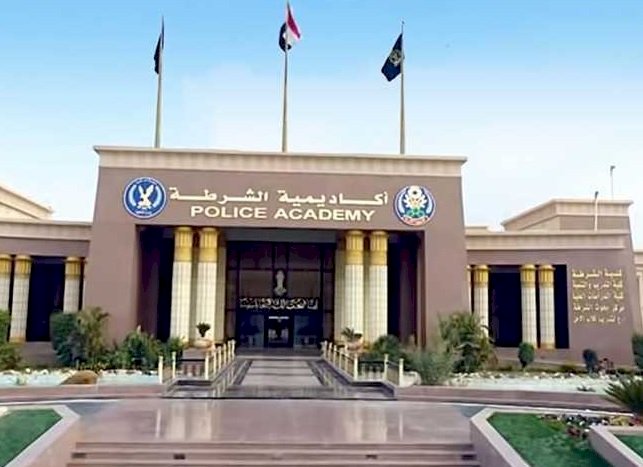 استقبال الطلبة الجدد وكيفية تدريبهم في كلية الشرطة
