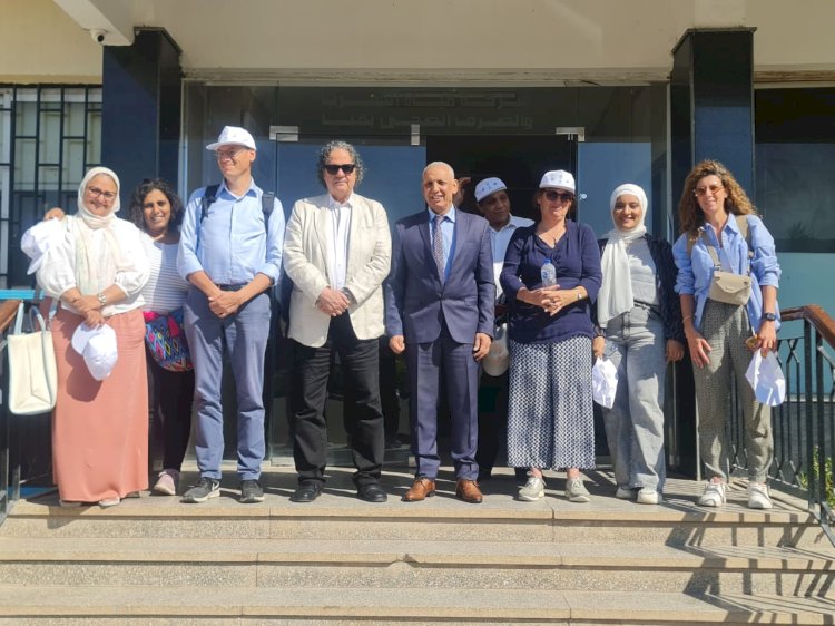 وفد هولندا في ضيافة قنا لرفع مستوي المياه والصرف الصحي