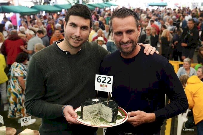 أغلي قطعة جبن في العالم بيعت بـ مليون وأربعمائة ألف جنيه مصري