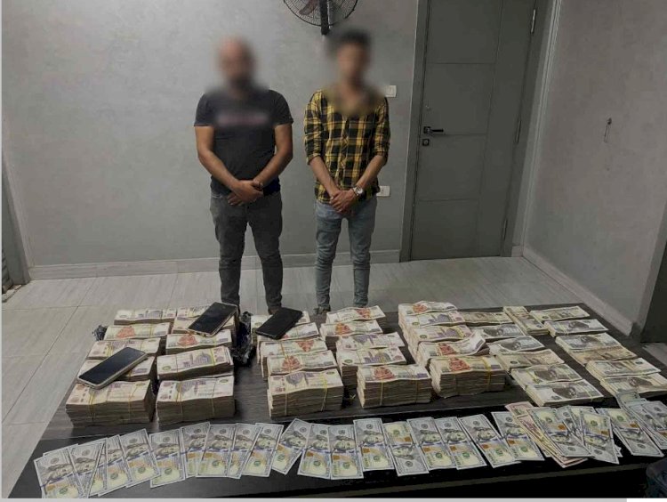 متهمان يتاجران في النقد الاجنبى الغير مشروع
